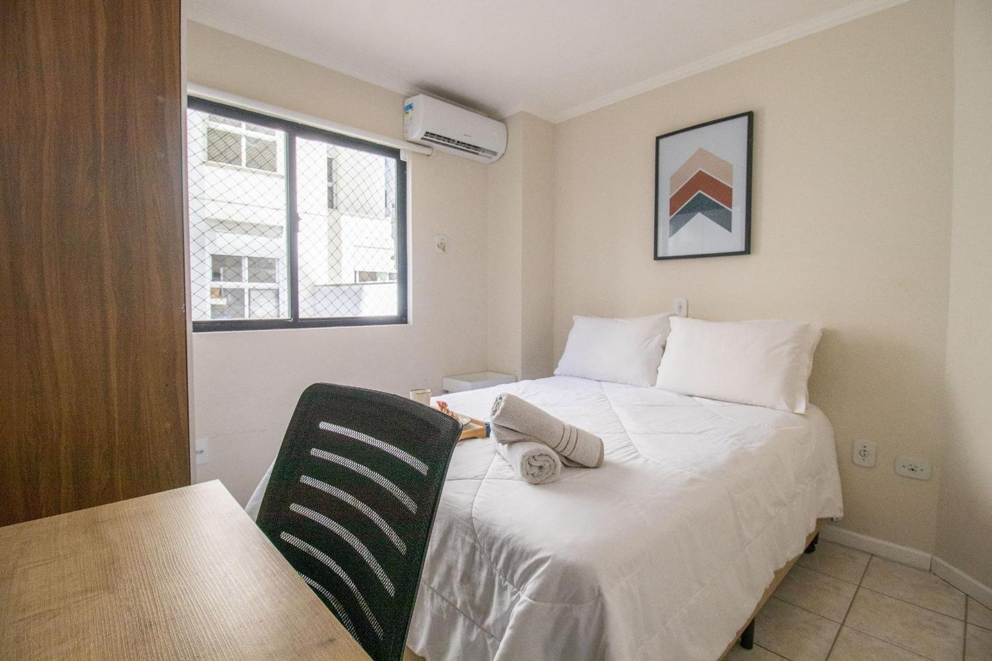 DCA51 - Pé na Areia, Churrasqueira, 2 Garagens, Climatizado, Wi-Fi Balneário Camboriú Esterno foto