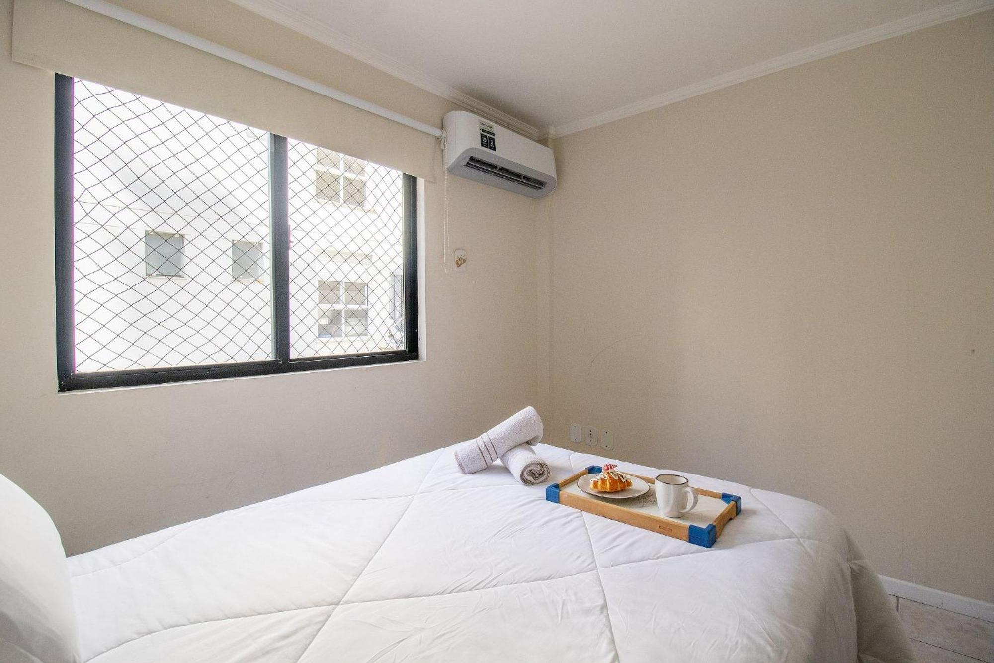 DCA51 - Pé na Areia, Churrasqueira, 2 Garagens, Climatizado, Wi-Fi Balneário Camboriú Esterno foto